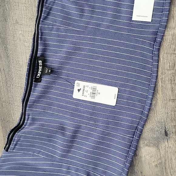 Express Women's Striped Folded V-Neck Corset Tube Top Size XS NWT - Picture 4 of 5